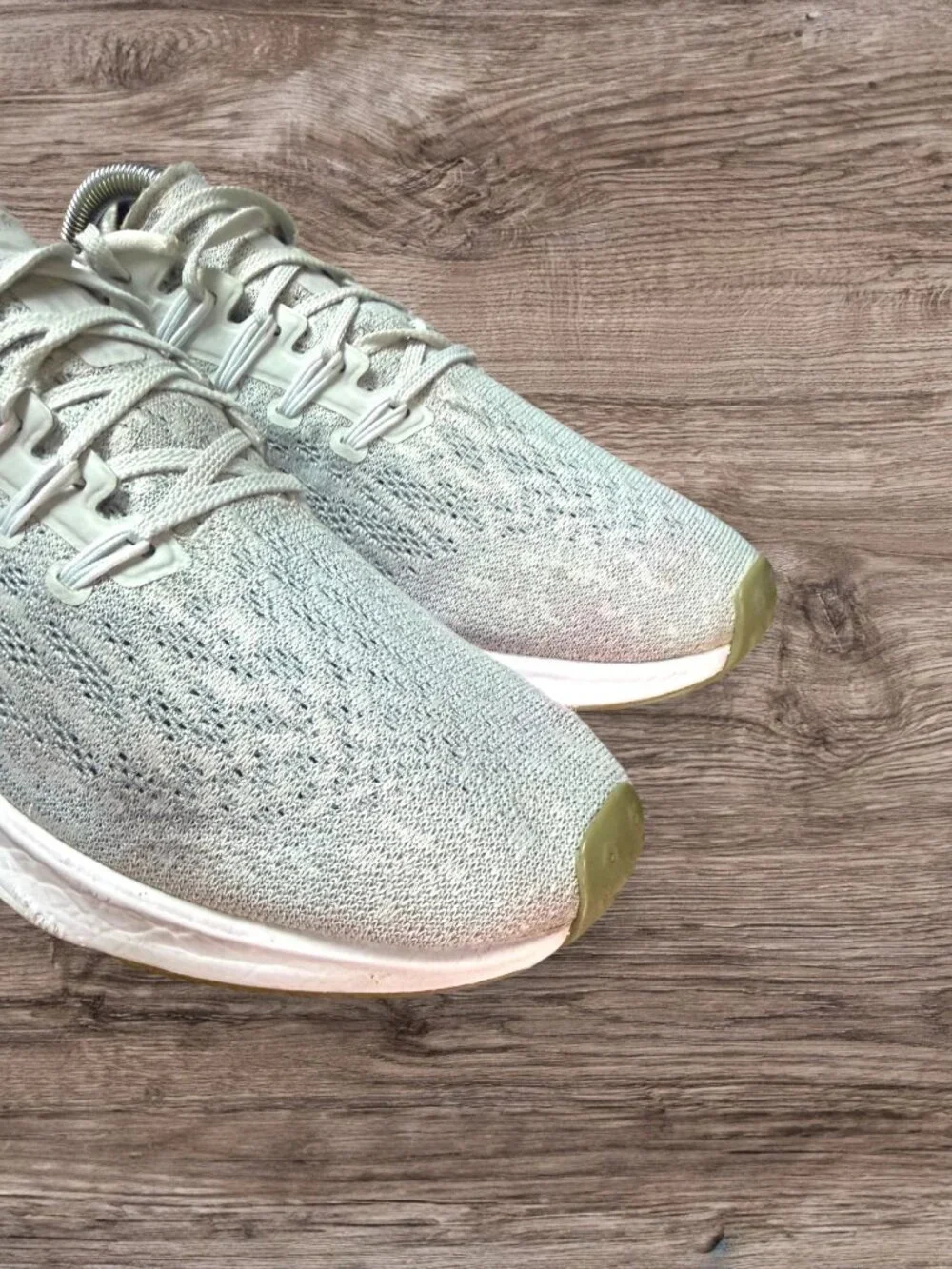Nike Air Zoom Pegasus 35 Running Shoes Women’s 9 Gray Athletic Sneaker